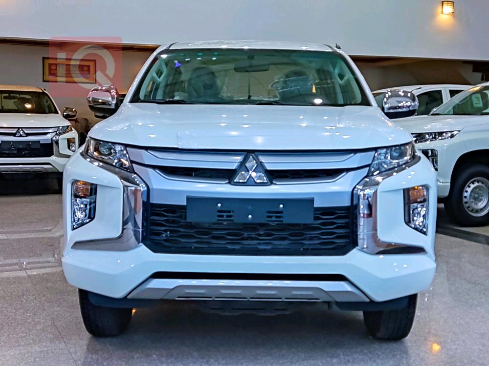 میتسوبیشی L200